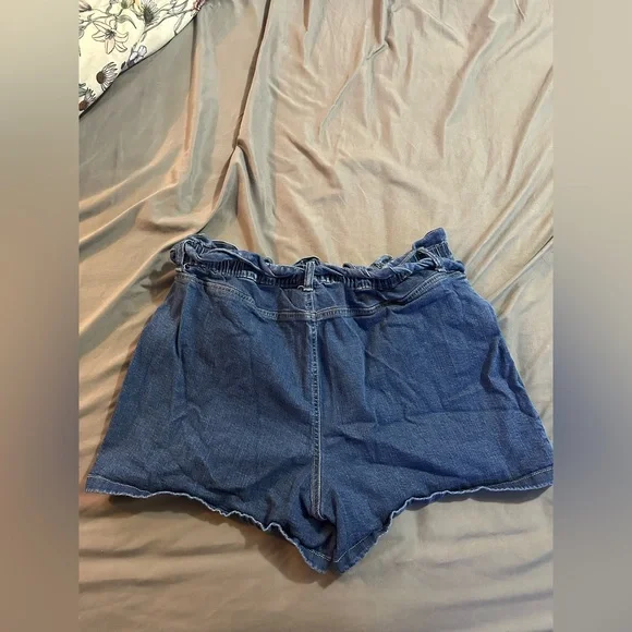 Denim Blue Women's Shorts - Picture 3 of 3